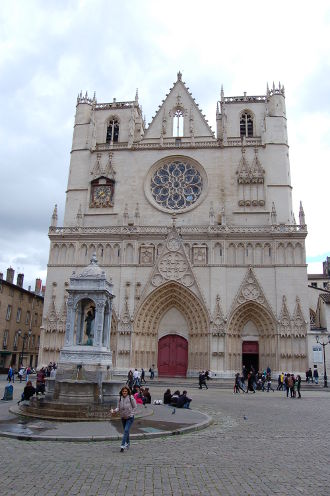 Cathédrale Saint Jean le Baptiste