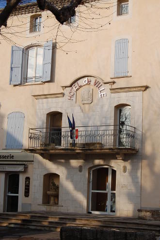 L'Hôtel de Ville