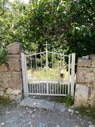 Entrée au repos éternel...
